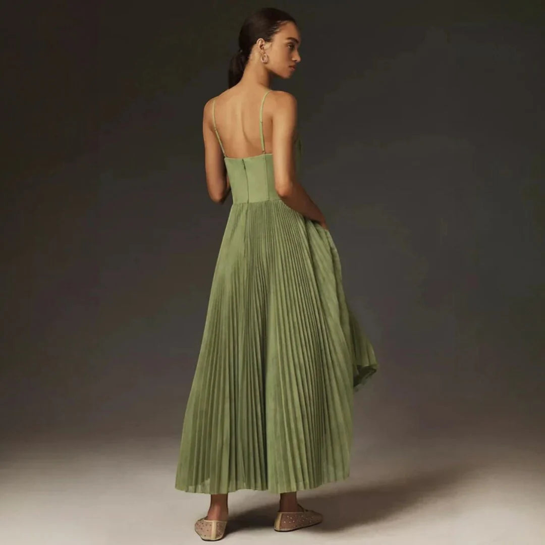 Thyra | Elegant Kjole med Charme