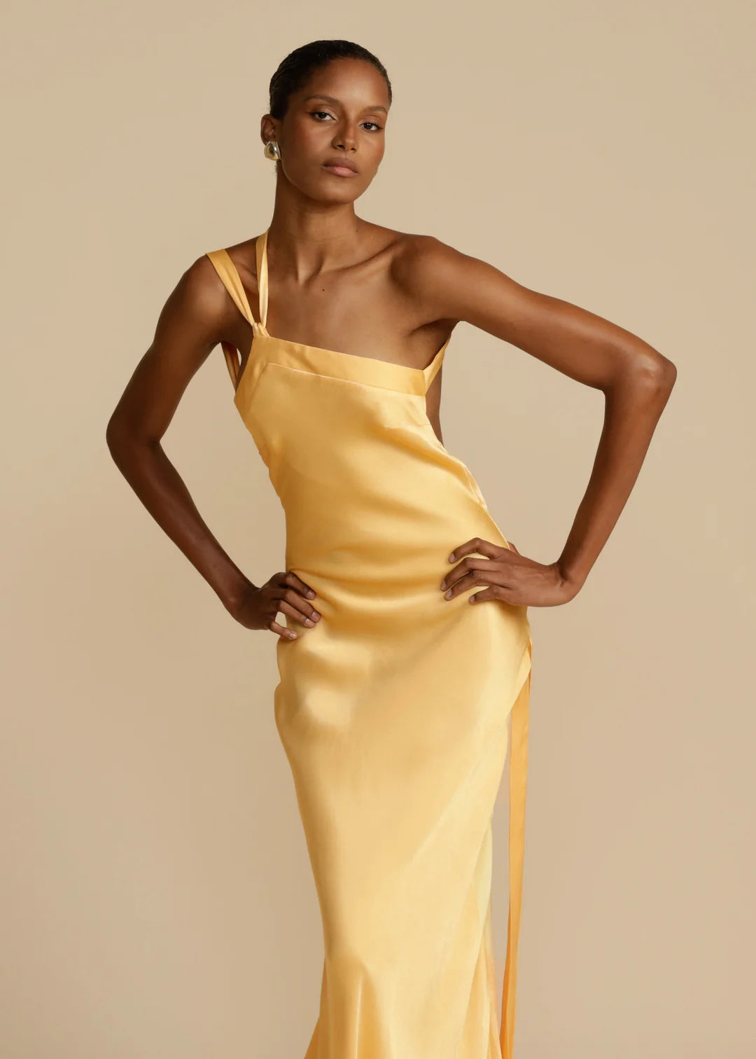 Astrid | Lang Kjole med Elegance
